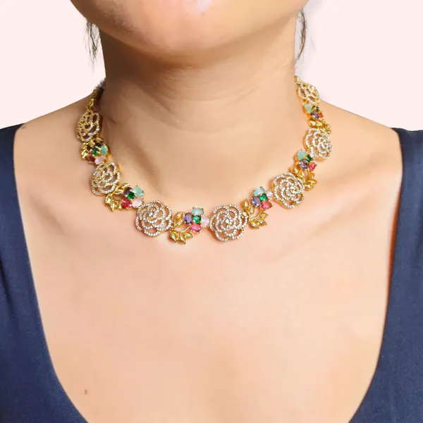 Gold_Plated_Floral_Necklace_And_Earrings_Set_For_Women