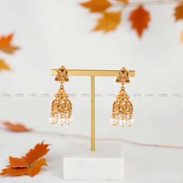 Gold_Plated_Coin_Design_Long_Necklace_Set_With_Pearl_Earrings