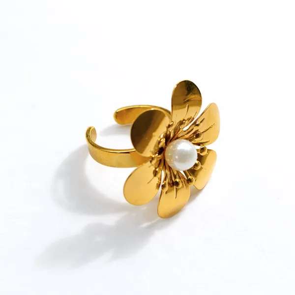 Gold_Plated_Stainless_Steel_Faux_Pearl_Flower_Ring_Size_11