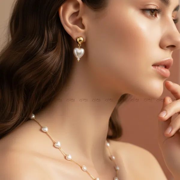 Gold_Chain_White_Pearl_Necklace_And_Earrings_Set_For_Women