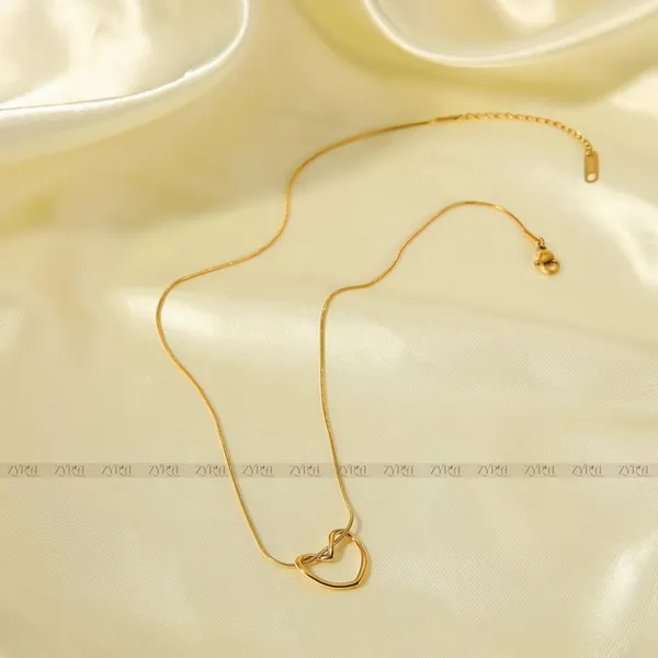 Yellow_Gold_Plated_Stainless_Steel_Heart_Pendant_Necklace