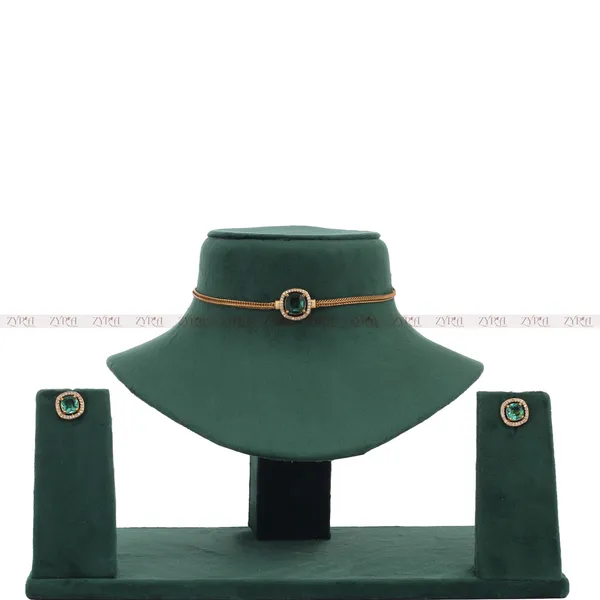 Antique_Gold_Plated_Green_Stone_Necklace_Set_With_Earrings