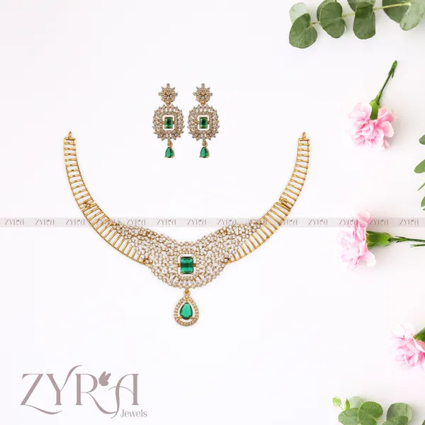 Gold_Plated_Green_Stone_Studded_Necklace_Set_For_Women