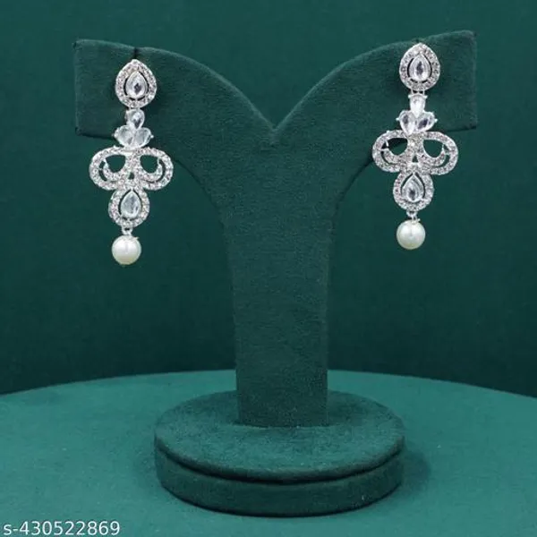 White_Brass_And_Stones_Premium_Necklace_Set_For_Women