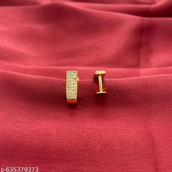 Golden_Alloy_Premium_Stud_Earrings_For_Women