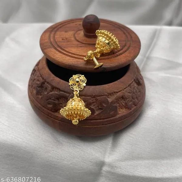 Golden_Alloy_Premium_Earrings_For_Women