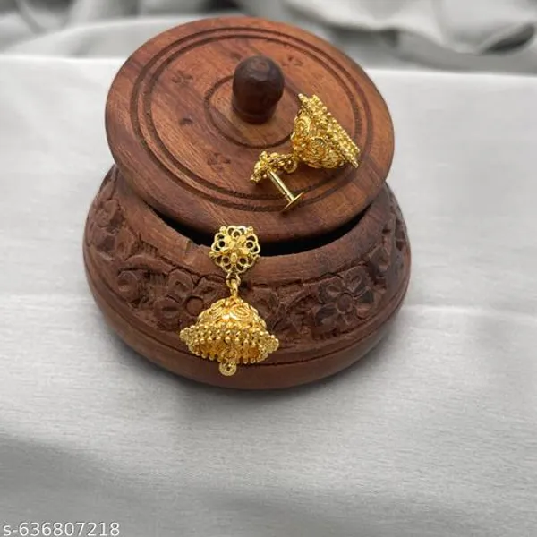 Golden_Alloy_Premium_Earrings_For_Women