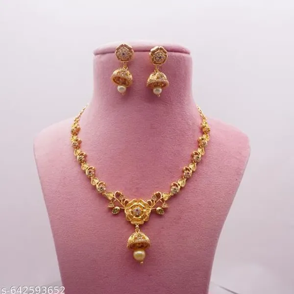 Golden_Alloy_Premium_Necklace_For_Women