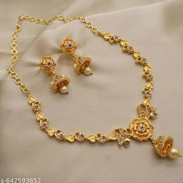 Golden_Alloy_Premium_Necklace_For_Women