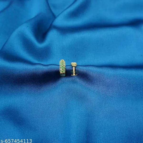 Green_And_Golden_Alloy_Premium_Stud_Earrings_For_Women