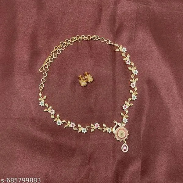Golden_Alloy_Premium_Necklace_For_Women