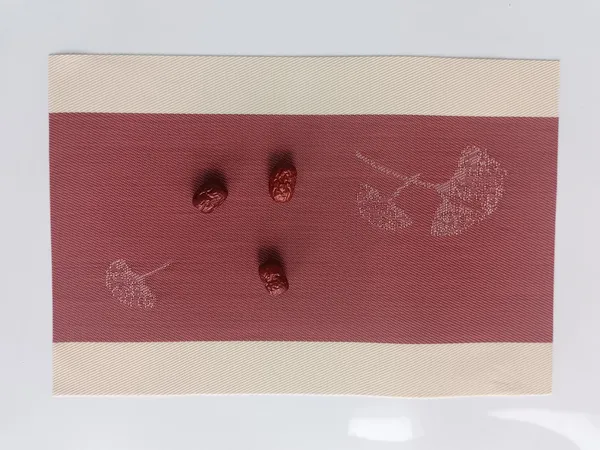 Dribble_PVC_Placemats_Set_of_4_|_Heat-Resistant,_Washable,_Waterproof_Table_Mats_|_Anti-Slip_Dining_Table_Placemats_for_Kitchen_&_Home_Decor_�_45x30cm,_Design_-_Desert_Wine