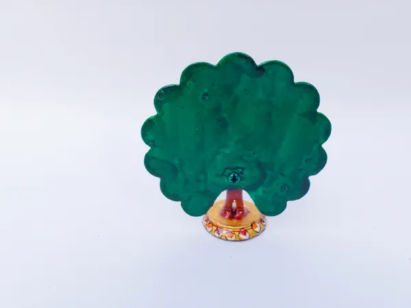 Hand_Painted_Peacock_Decorative_Showpiece