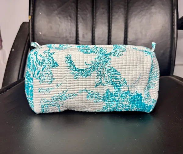 Turquoise_Toile_Print_Cotton_Quilted_Cosmetic_Bag_Set
