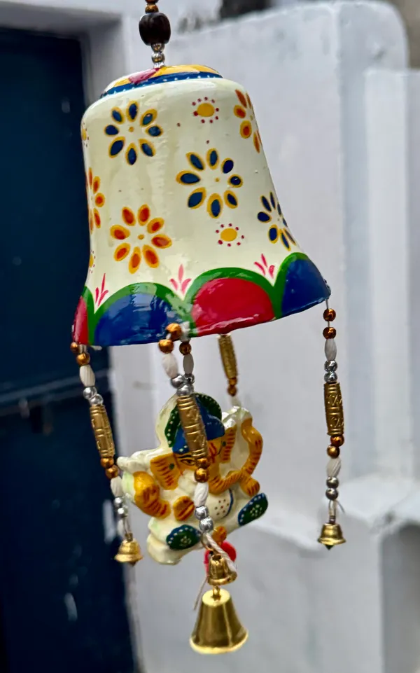 Hand_Painted_Ceramic_Wind_Chime_with_Elephant_and_Bell_Hangings