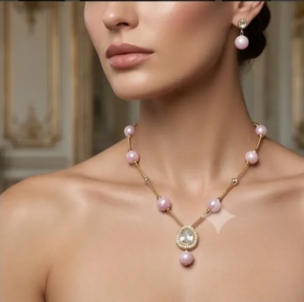 SLEAK_ITALIAN_CHAIN_SET_WITH_FANCY_PENDENT