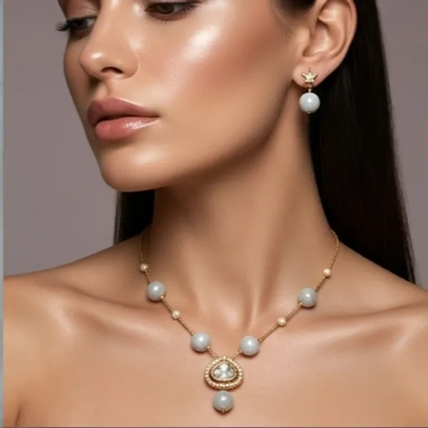 SLEAK_ITALIAN_CHAIN_SET_WITH_FANCY_PENDENT