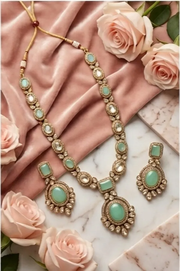 Mint_Kundan_Necklace_Set_With_Matching_Earrings