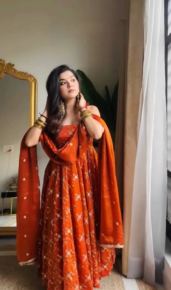 Designer_Anarkali_Set_Elegant_Ethnic_Wear_Orange
