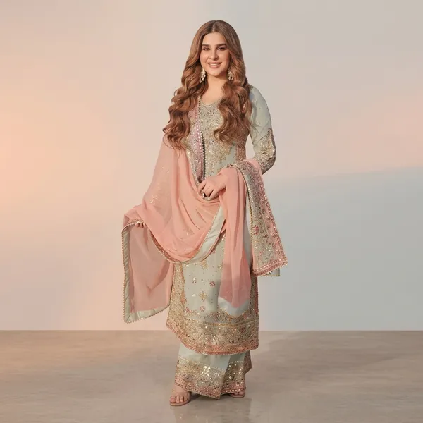 Pakistani_Radiant_Salwar_Suit