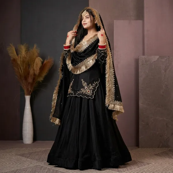 New_Arrival_Premium_Natural_Crepe_Silk_Lehenga_Set_Black