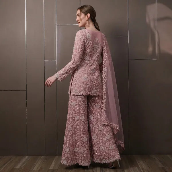 Pink_Pearl_Royale_Outfit