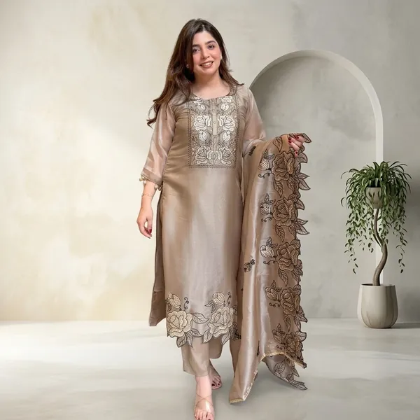 Tissue_Shimmer_Silk_Cream_Suit