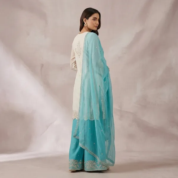 Designer_Heavy_Embroidery_Pearl_Handwork_3_Piece_Suit_Set