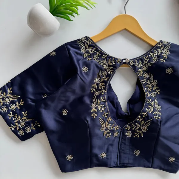 Designer_Soft_Silk_Blouse_With_Handwork_Embroidery_Festival_Collection
