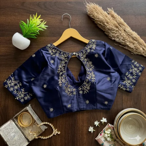 Designer_Soft_Silk_Blouse_With_Handwork_Embroidery_Festival_Collection