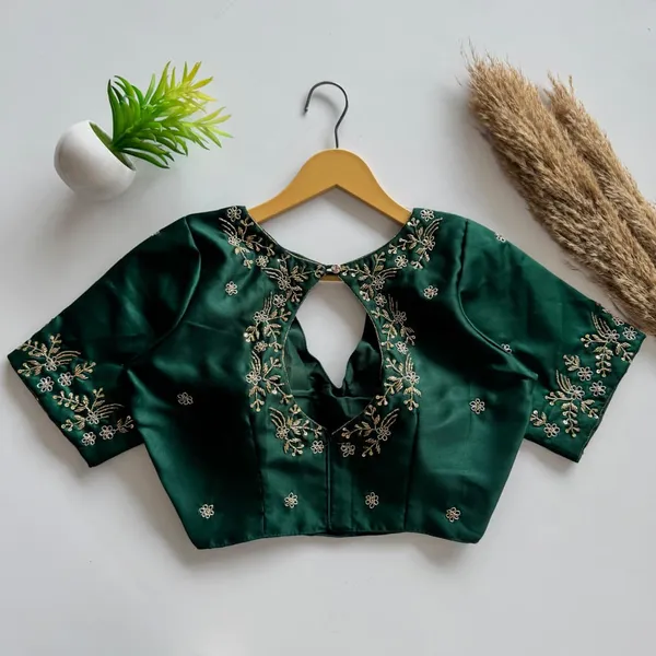 Designer_Soft_Silk_Blouse_With_Handwork_Embroidery_Festival_Collection
