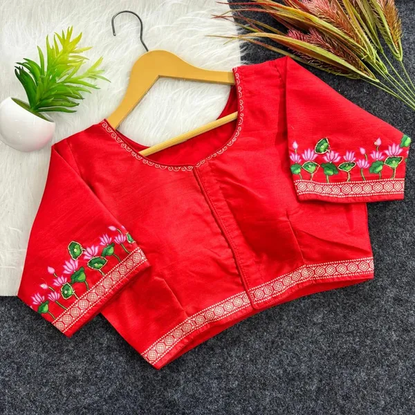 Handcrafted_Pichwai_Cow_Bangalore_Silk_Readymade_Saree_Blouse