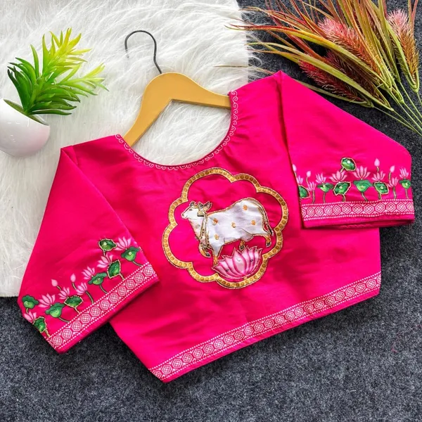 Handcrafted_Pichwai_Cow_Bangalore_Silk_Readymade_Saree_Blouse
