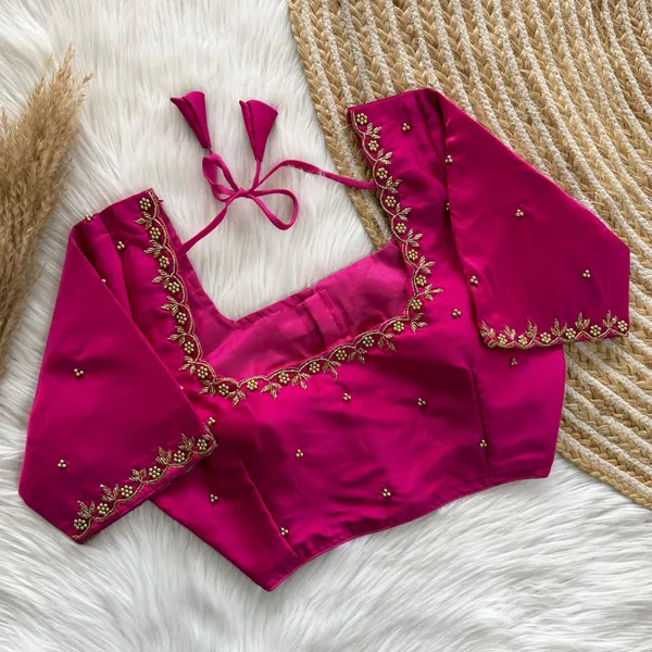 Premium_Kasaba_Silk_Padded_Blouse_with_Exquisite_Handwork_Embroidery