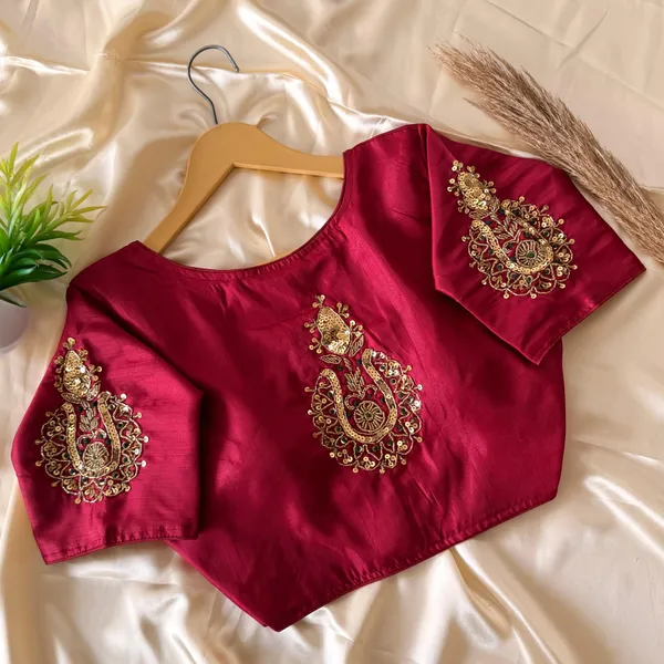 Pista_Silk_Readymade_Blouse_Handwork_Sequin_Design