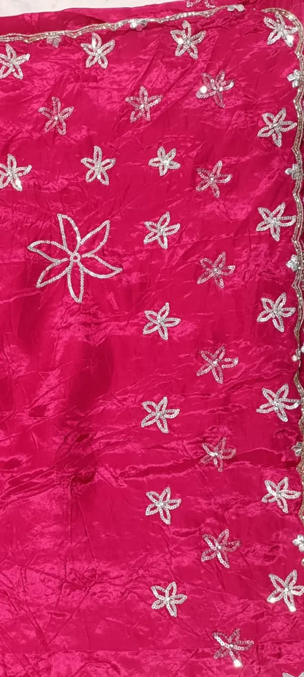 Pink_Velvet_Floral_Embroidered_Sequin_Saree_For_Women