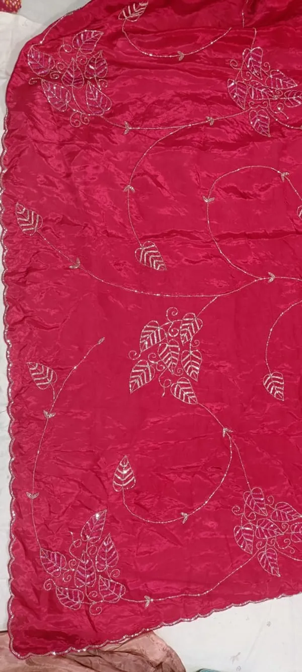 Red_&_Purple_Chiffon_Embroidered_Saree_With_Blouse_Piece