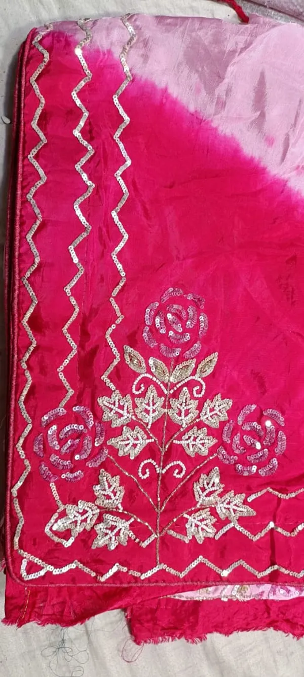 Pink_Embroidered_Fabric_Saree_For_Women