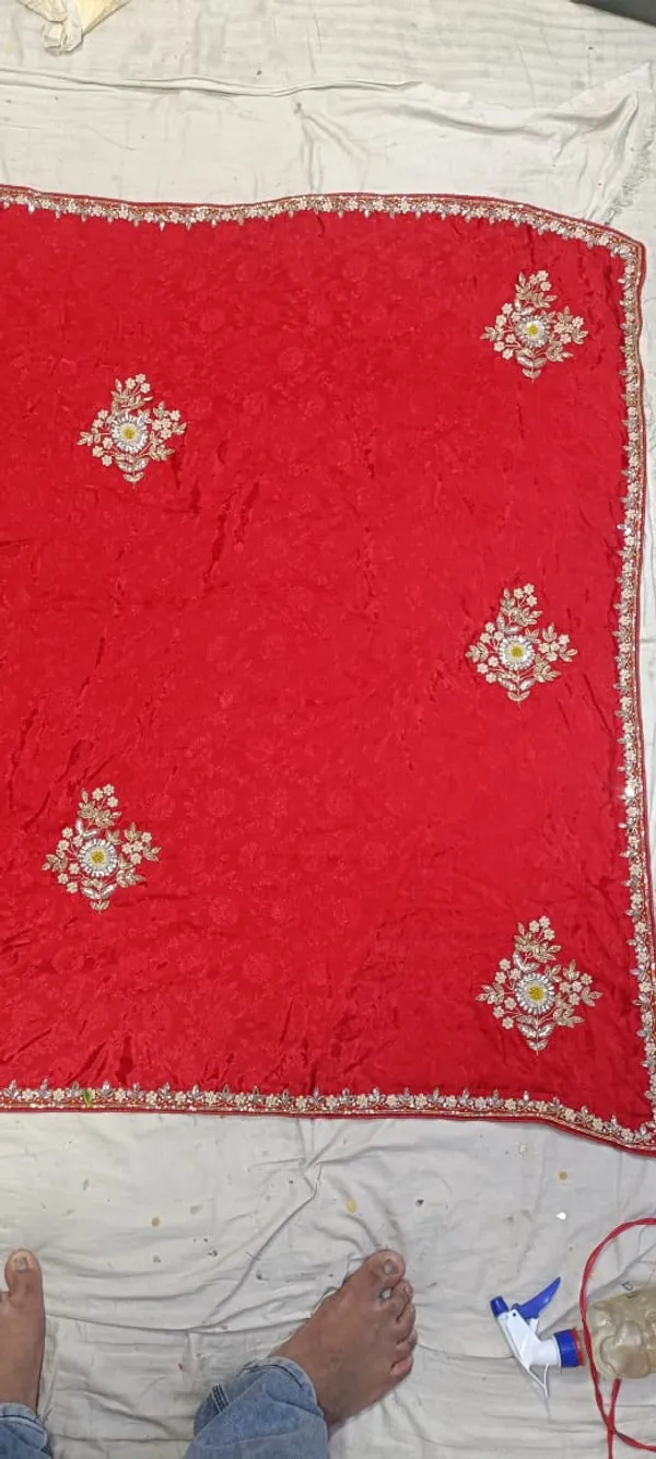 Red_Georgette_Floral_Embellished_Saree_For_Women