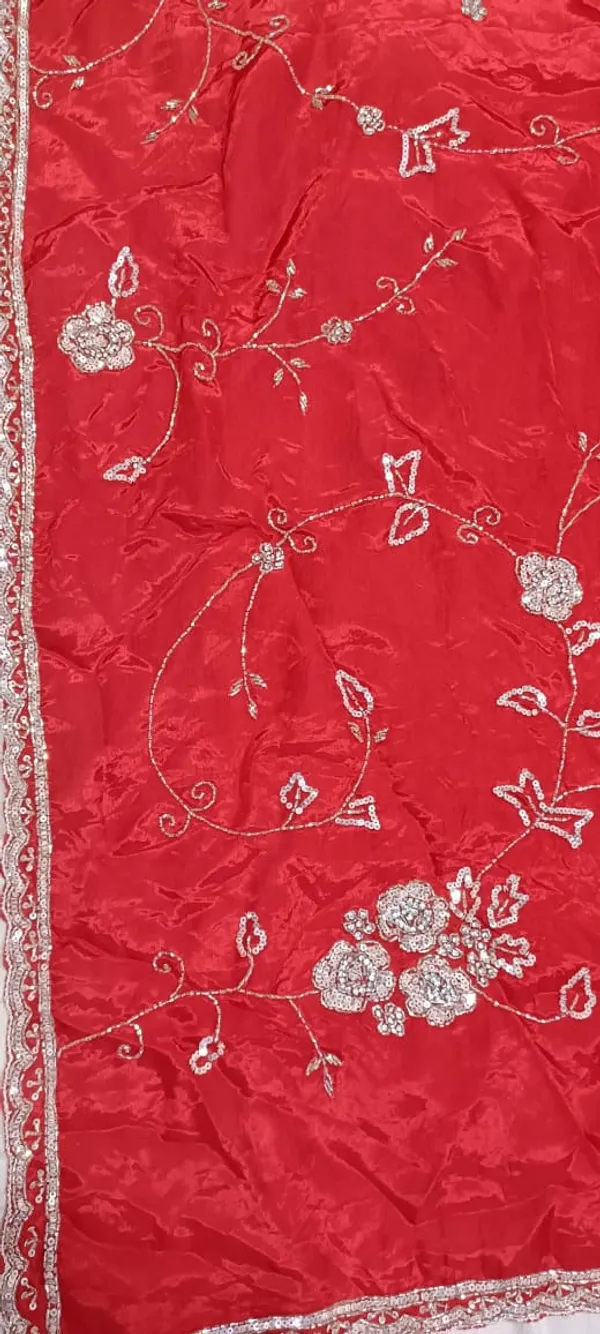Red_Embroidered_Floral_Saree_With_Golden_Detailing_For_Women