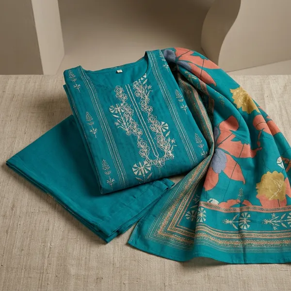 Teal_Blue_Glace_Cotton_Straight_Cut_Unstitched_Suit_Set_For_Women