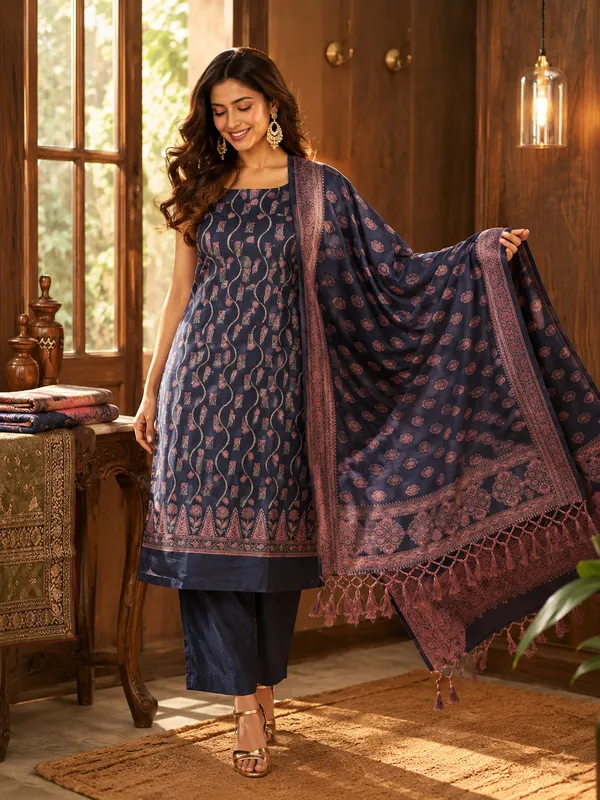 Kattan_Silk_Unstitched_Suit_Set_For_Women
