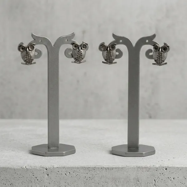 Grey_Metal_T-Bar_Owl_Motif_Earring_Display_Stand_-_Pack_of_2_(Anti-Tarnish)