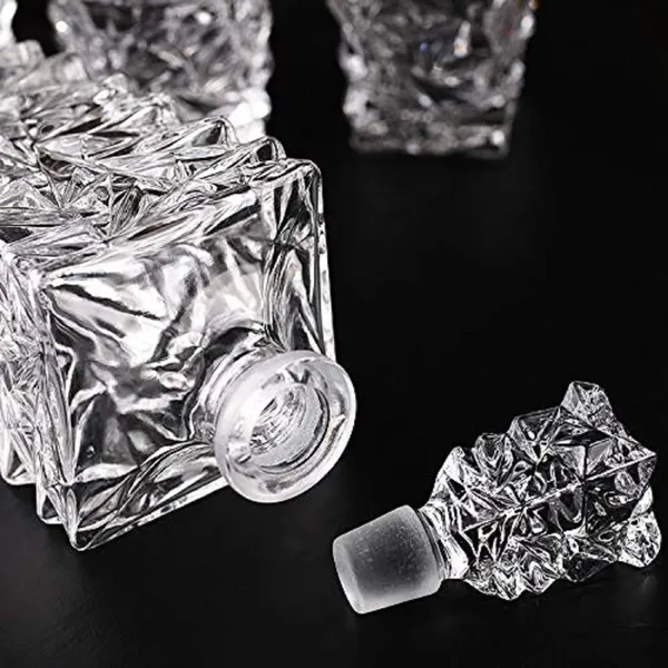 Vilon_Crystal_Clear_7_Pcs_Decanter_And_Glasses_Set_Stylish_1_Decanter_And_6_Pcs_Glass_Set_Perfect_For_Whiskey_Scotch_Wine_Vodka_Tequila_Rum