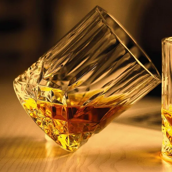 Italian_Premium_Fashioned_Whiskey_300_Ml_Set_Of_6_Glass_Heavy_Base_Rocks_Barware_Glasses_For_Scotch_Mixed_Drinks_Wine_Bourbon_Juice_Water_And_Cocktail_Drinks
