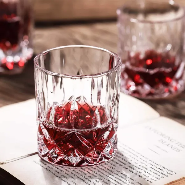 Italian_Premium_Fashioned_Whiskey_300_Ml_Set_Of_6_Glass_Heavy_Base_Rocks_Barware_Glasses_For_Scotch_Mixed_Drinks_Wine_Bourbon_Juice_Water_And_Cocktail_Drinks