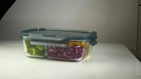 Vilon_Italian_Premium_Rectangular_Glass_Lunch_Box_With_Clamp_Plastic_Lid_Food_Storage_Container_1000ml_3_Compartment_1_Piece_Transparent