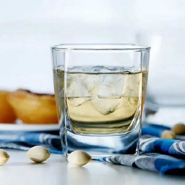 Vilon_Italian_Premium_Whiskey_Glass_Clear_Crystal_300_Ml_Set_Of_4_Square_Whiskey