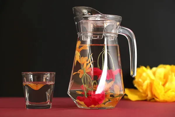 Vilon_Pack_Of_2_1300ml_Premium_Glass_Water_Jug_With_Plastic_Lid_Handle_Transparent_Beverage_Carafe_For_Home_Office_Etc_Pitcher_For_Serve_Water_Milk_Juice_Beverage_Chaas_Cocktail