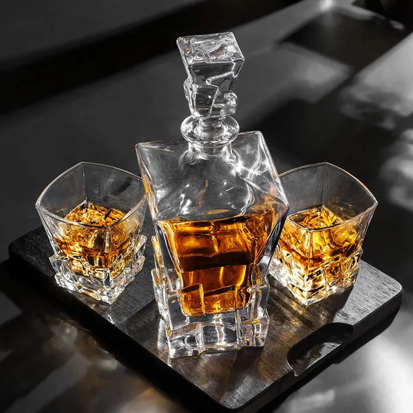 Crystal_Clear_7_Pcs_Decanter_And_Glasses_Set_Stylish_1_Decanter_And_6_Pcs_Glass_Set_Perfect_For_Whiskey_Scotch_Wine_Vodka_Tequila_Rum_Stone_Decanter_850ml_6_Glass_300ml